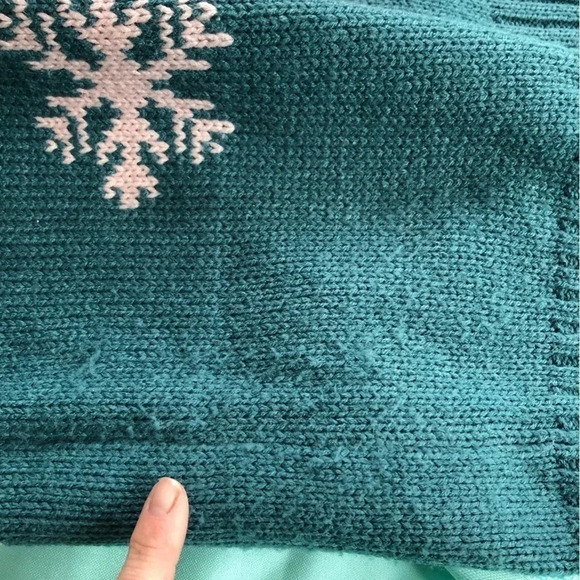 Knit Snowflake Cardigan with Sparkly Buttons - Picture 6 of 11